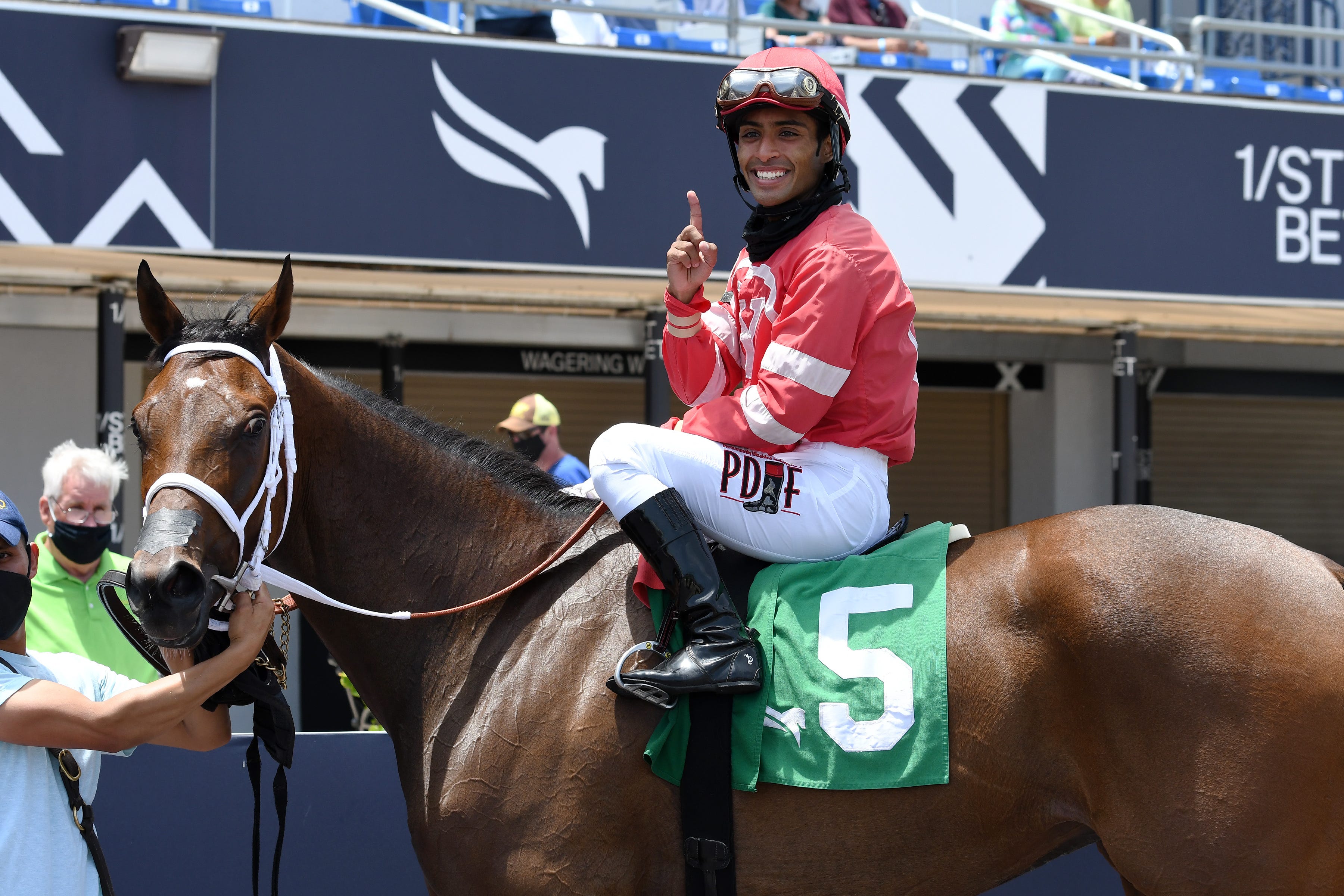 Jockey Rene Diaz planning to ride at Del Mar this summer